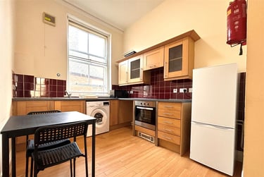 2 bed flat, Erskine Chambers, City Centre, Newcastle, NE15JG - Image 1